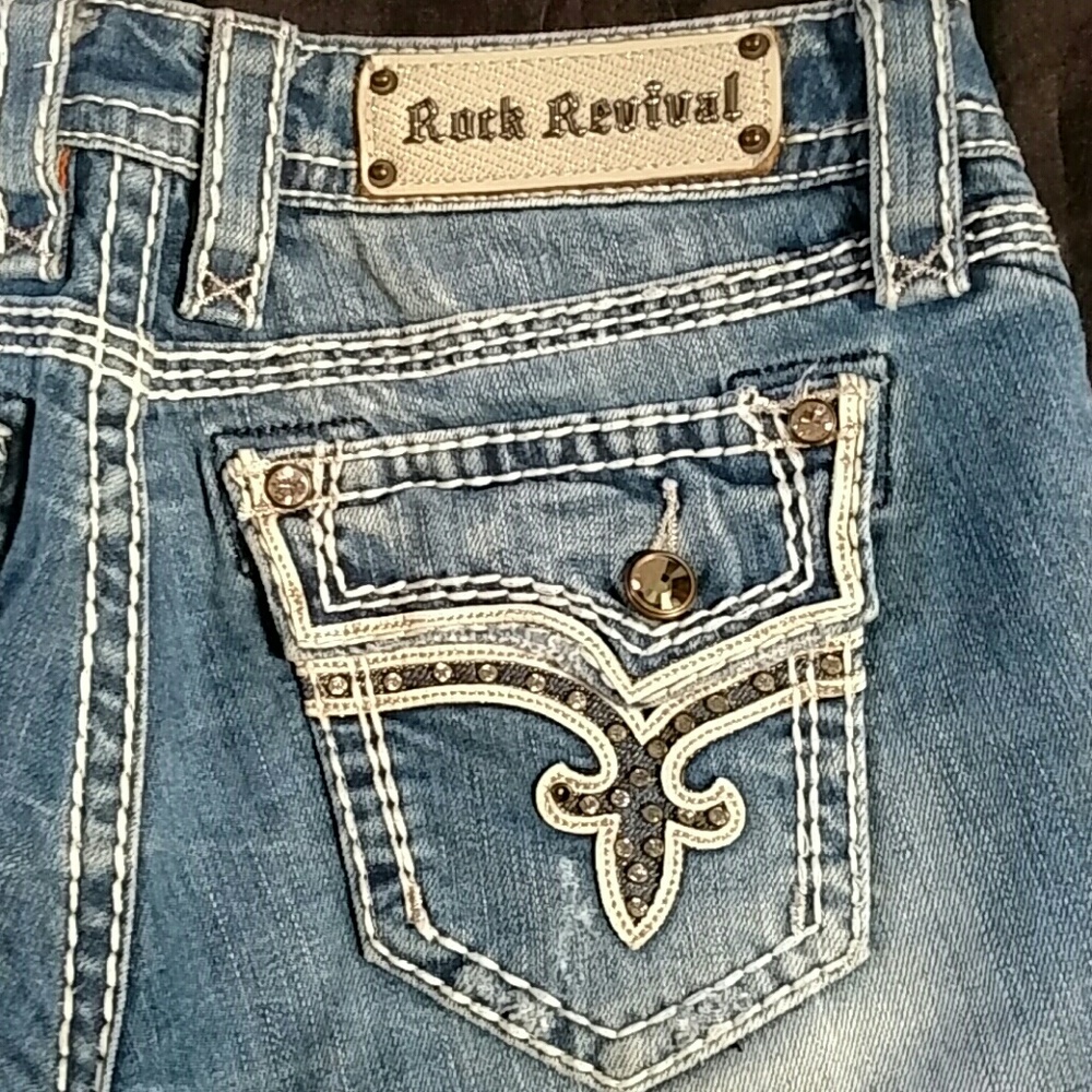 Rock Revival Shorts - Picture 6 of 7